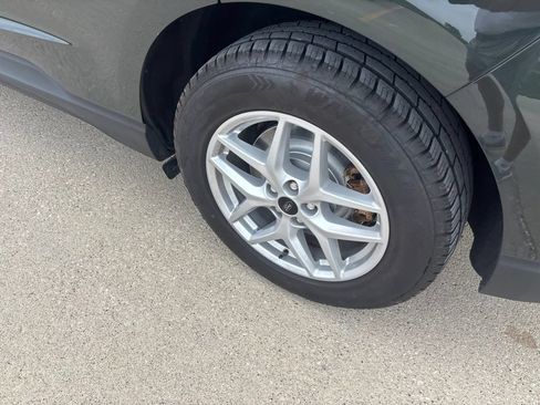 Used 2023 Ford Edge SEL AWD/4WD image 7