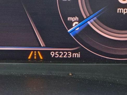 Used 2019 Volkswagen Atlas SEL R-Line image 30