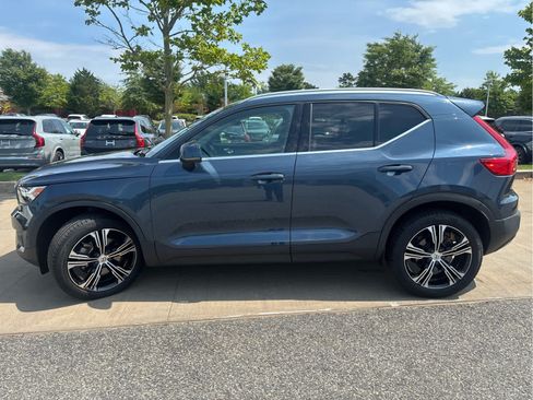 Used 2022 Volvo XC40 T5 Inscription w/ Advanced Package AWD/4WD image 5
