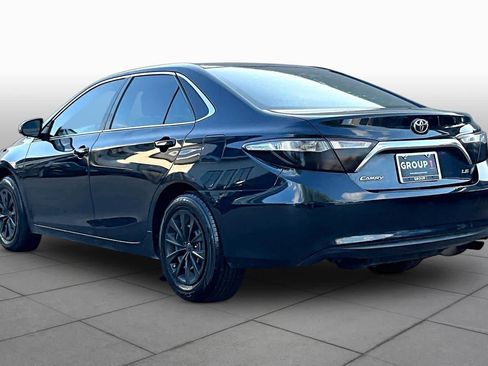 Used 2016 Toyota Camry LE FWD image 12