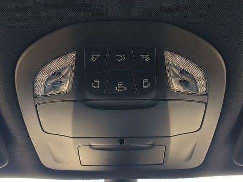 New 2026 Chrysler Pacifica Select FWD image 25