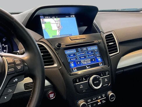 Used 2017 Acura RDX w/ Tech & AcuraWatch Plus Pack FWD image 6