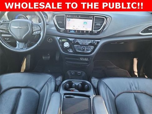 Used 2021 Chrysler Pacifica Touring-L w/ S Appearance Package image 22