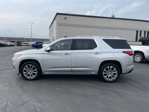 Used 2018 Chevrolet Traverse Premier w/ LPO, 'HIT The Road' Package AWD/4WD image 5