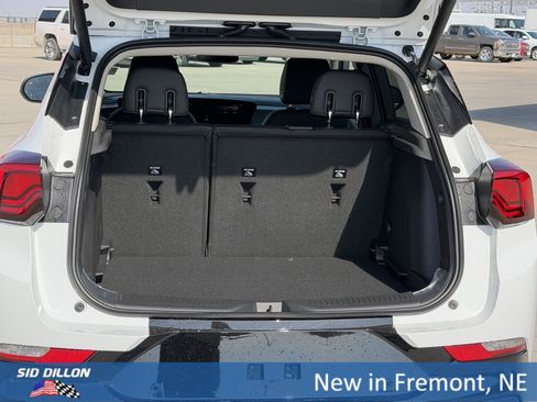 New 2026 Buick Encore GX Sport Touring image 5
