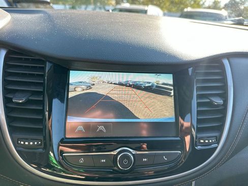 Used 2017 Chevrolet Trax LT w/ LT Convenience Package image 28