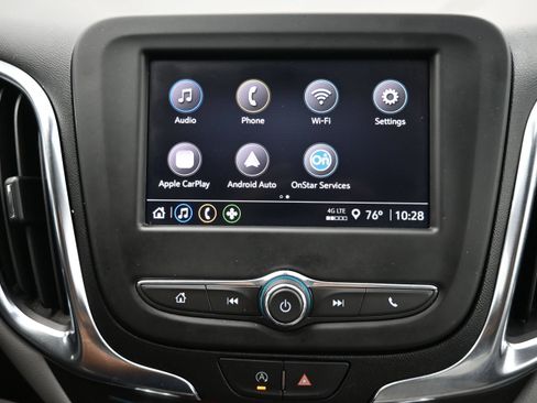 Used 2022 Chevrolet Equinox LS w/ LS Convenience Package FWD image 16