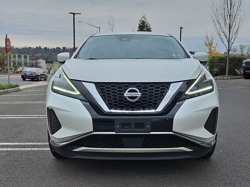 Certified 2021 Nissan Murano S image 2