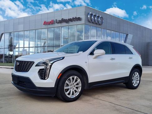 Used 2020 Cadillac XT4 Luxury FWD image 1