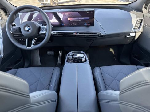 New 2026 BMW iX xDrive45 w/ M Sport Package image 16