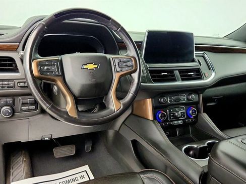 Used 2023 Chevrolet Suburban High Country w/ Advanced Technology Package AWD/4WD image 12