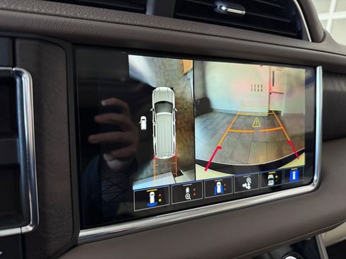 Certified 2024 GMC Yukon XL Denali w/ Max Trailering Package image 23