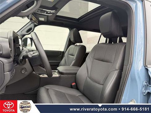 Certified 2024 Toyota Land Cruiser image 14