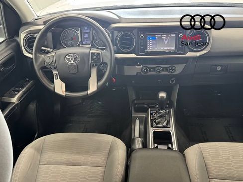 Used 2017 Toyota Tacoma SR5 w/ Tow Package RWD image 28