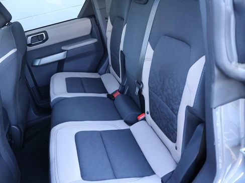 Used 2021 Ford Bronco Wildtrak image 14