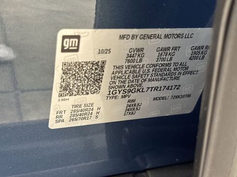 New 2026 Cadillac Escalade Platinum Sport w/ LPO, ONYX Package image 35