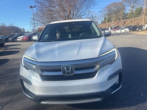 Used 2020 Honda Pilot Elite image 2