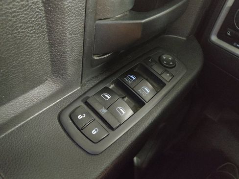 Used 2016 RAM 1500 Tradesman w/ Popular Equipment Group AWD/4WD image 27