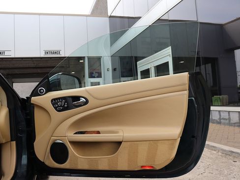 Used 2013 Jaguar XK Coupe image 40