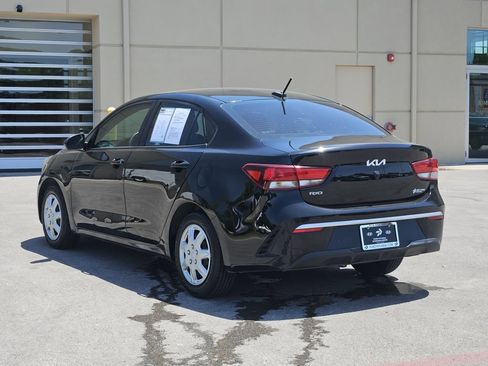 Used 2022 Kia Rio S FWD image 3