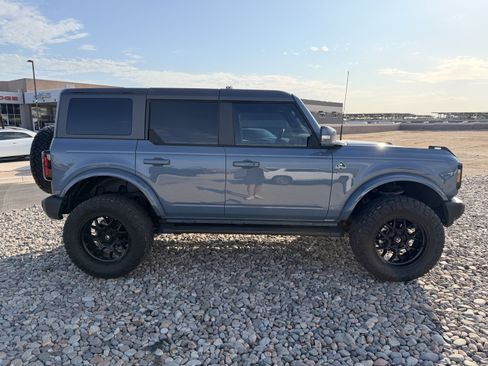 Used 2024 Ford Bronco Outer Banks AWD/4WD image 6