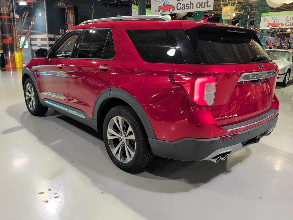 Used 2020 Ford Explorer Platinum w/ Premium Technology Package AWD/4WD image 16