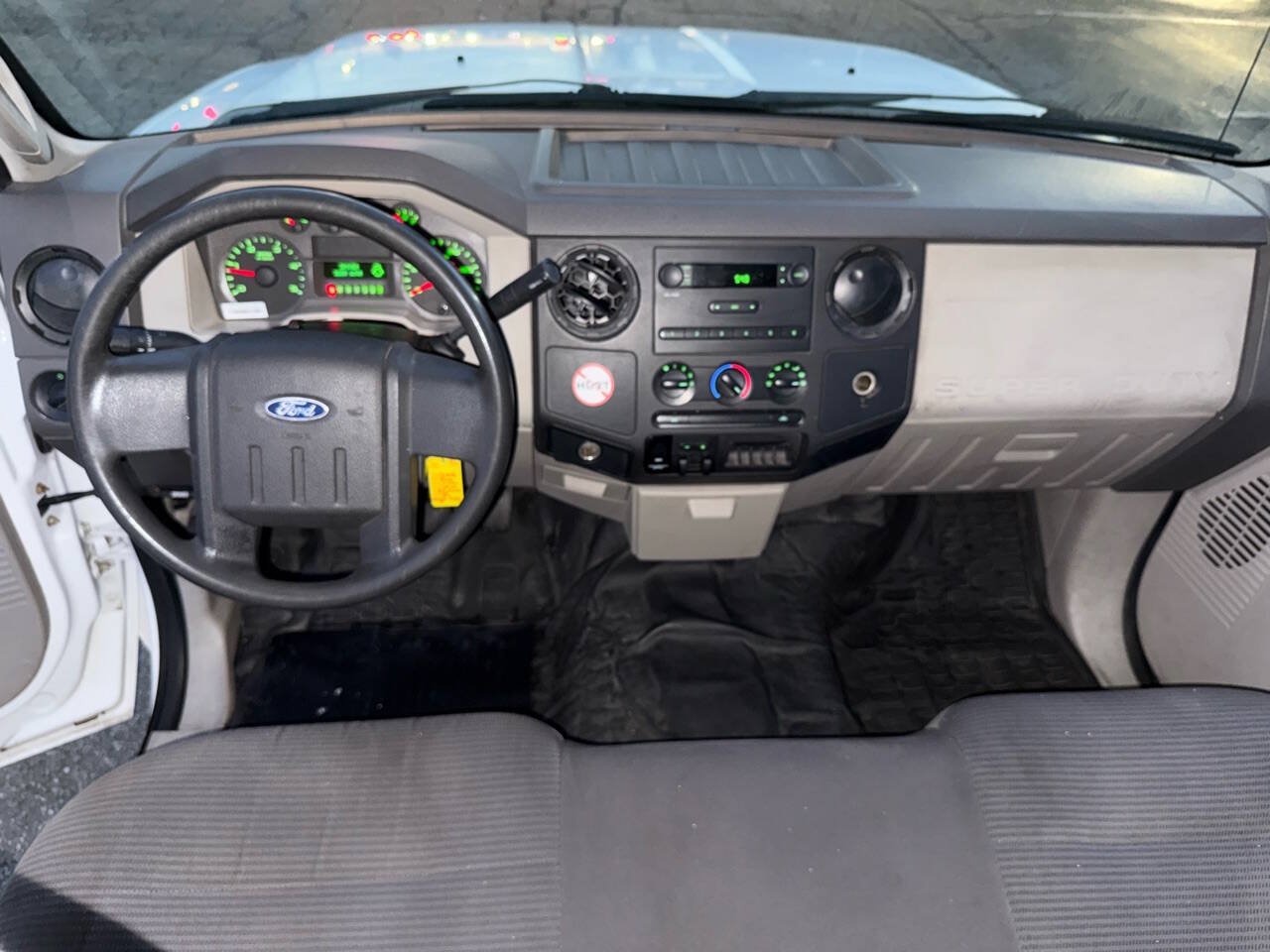 Used 2008 Ford F350 XL RWD image 13