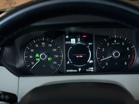 Used 2020 Land Rover Range Rover Velar R-Dynamic S AWD/4WD image 28