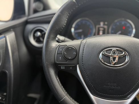 Used 2017 Toyota Corolla SE w/ Carpet Mat Package (TMS) FWD image 21