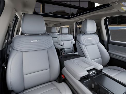 New 2027 Ford Expedition Max Platinum w/ Platinum Ultimate Package AWD/4WD image 10