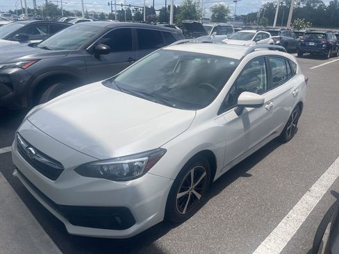 Certified 2021 Subaru Impreza 2.0i Premium w/ Popular Package #3 AWD/4WD image 1