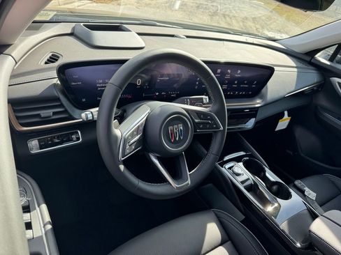 New 2026 Buick Envision Avenir image 3