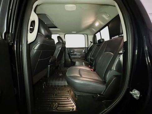 Used 2018 RAM 2500 Laramie w/ Convenience Group image 19