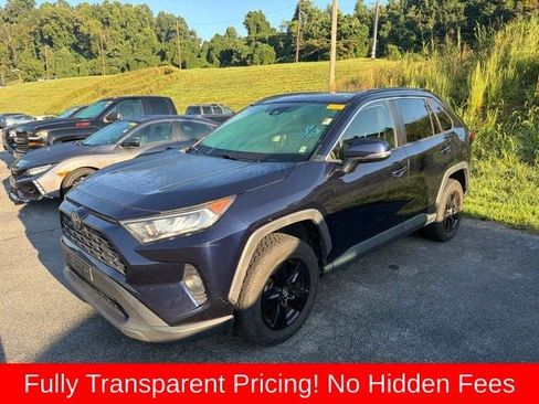 Used 2019 Toyota RAV4 XLE w/ All Weather Liner Package AWD/4WD image 3