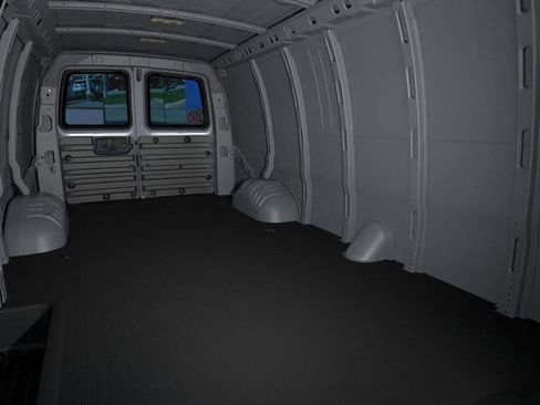 New 2026 Chevrolet Express 2500 Extended w/ Driver Convenience Package image 17