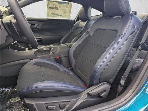 New 2026 Ford Mustang Dark Horse image 4