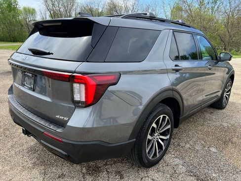 Used 2026 Ford Explorer ST-Line AWD/4WD image 7