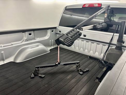 Used 2018 Chevrolet Silverado 1500 LT w/ All Star Edition image 35