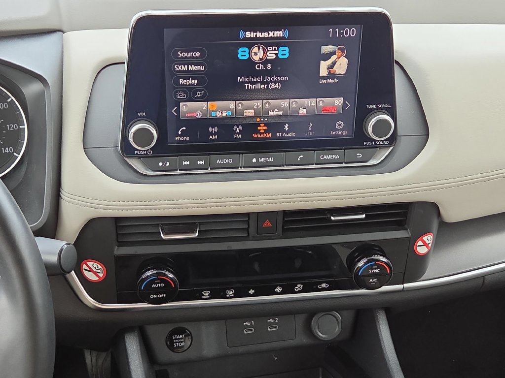 Used 2025 Nissan Rogue SV AWD/4WD image 21