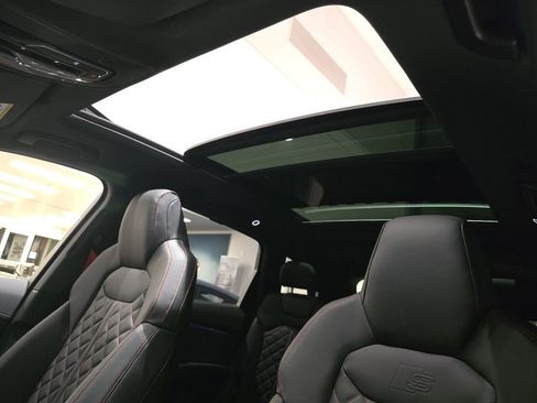 New 2026 Audi Q7 3.0T Prestige AWD/4WD image 3