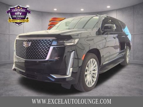 Used 2023 Cadillac Escalade ESV Luxury image 1