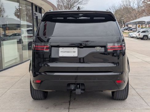 Used 2022 Land Rover Discovery S R-Dynamic image 10