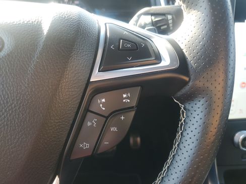Used 2022 Ford Edge ST w/ Equipment Group 401A AWD/4WD image 22