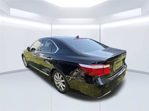 Used 2007 Lexus LS 460 RWD image 7
