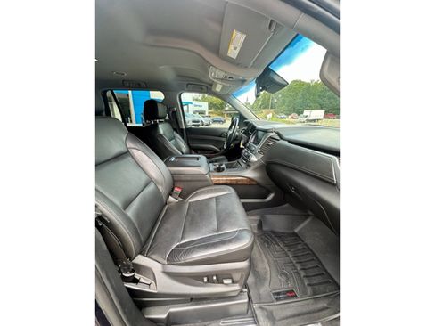 Used 2019 Chevrolet Tahoe LT image 20