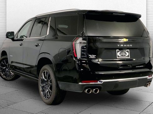 Used 2025 Chevrolet Tahoe Premier AWD/4WD image 11