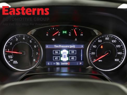 Used 2025 Chevrolet Blazer LT FWD image 18