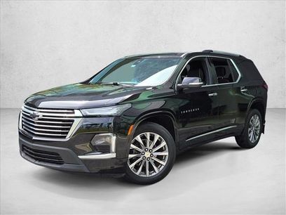 Used 2023 Chevrolet Traverse Premier