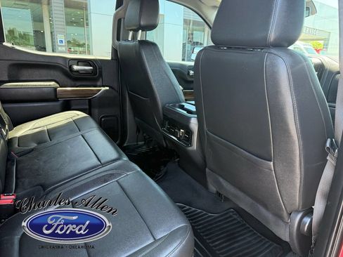 Used 2022 Chevrolet Silverado 1500 RST w/ Convenience Package II AWD/4WD image 14