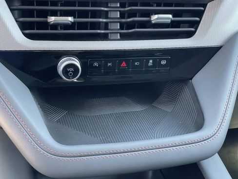 New 2026 Ford Explorer Active image 14